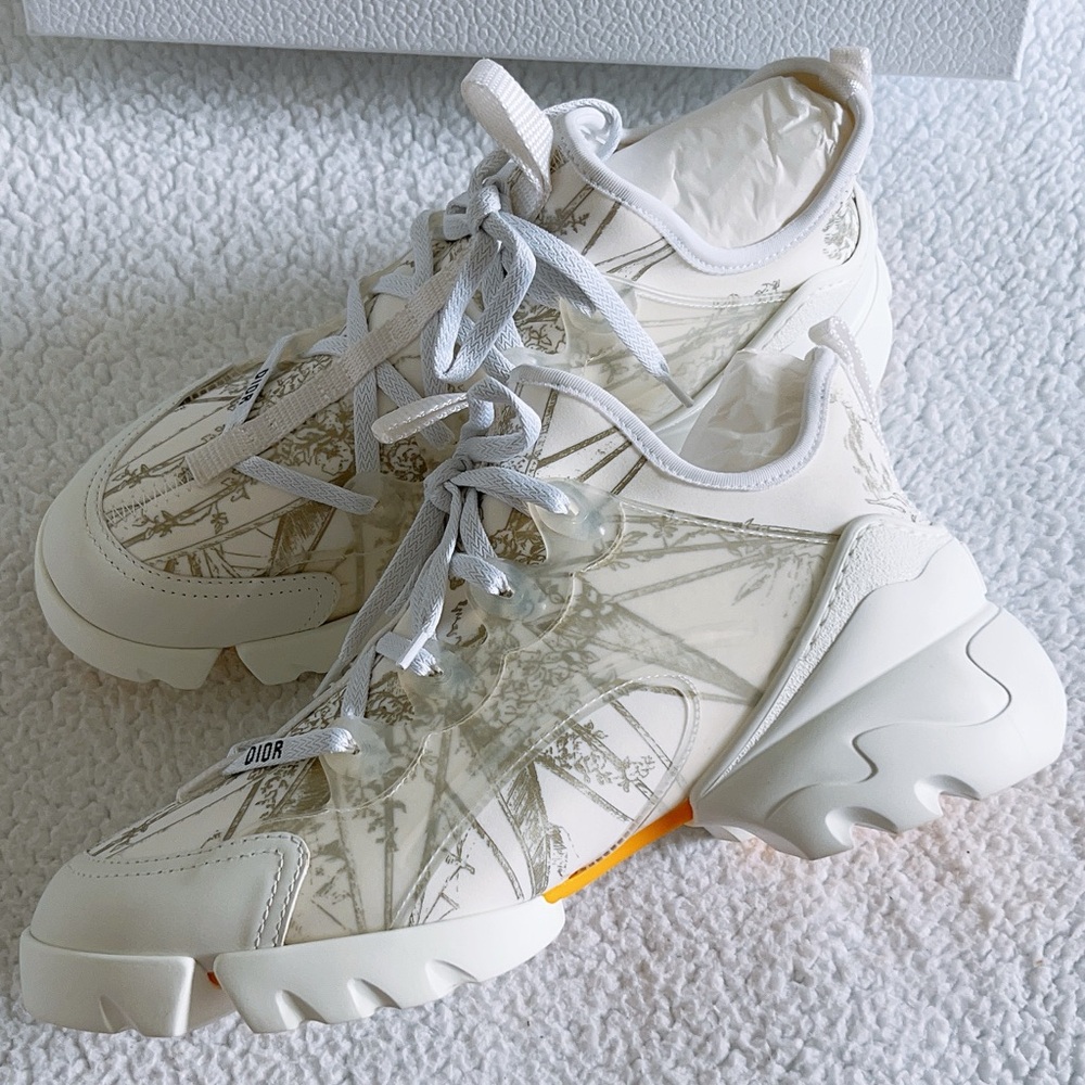 Authentic Christian Dior Women’s D-Connect Sneakers Printed Technical Fabric - Picture 4 of 16